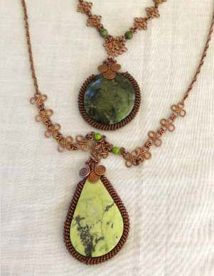 Handmade Peruvian necklaces by Edú Muñoz 